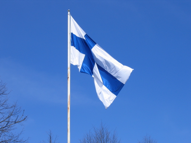 trejul_0505_suomenlippu