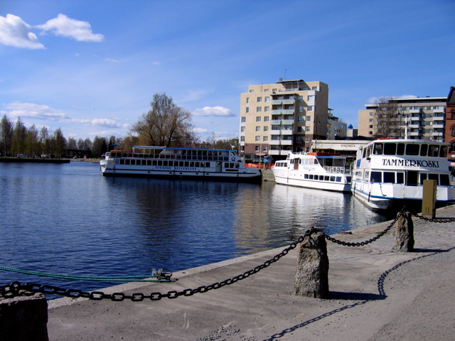 trejul_0505_huvilaivat